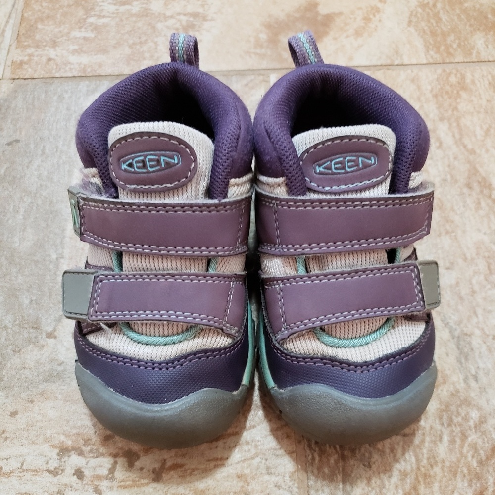 Keen Sneakers